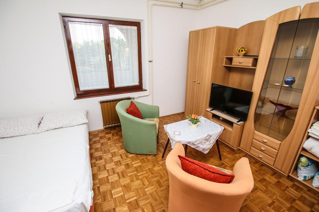 Apartments Ritosa Poreč Extérieur photo